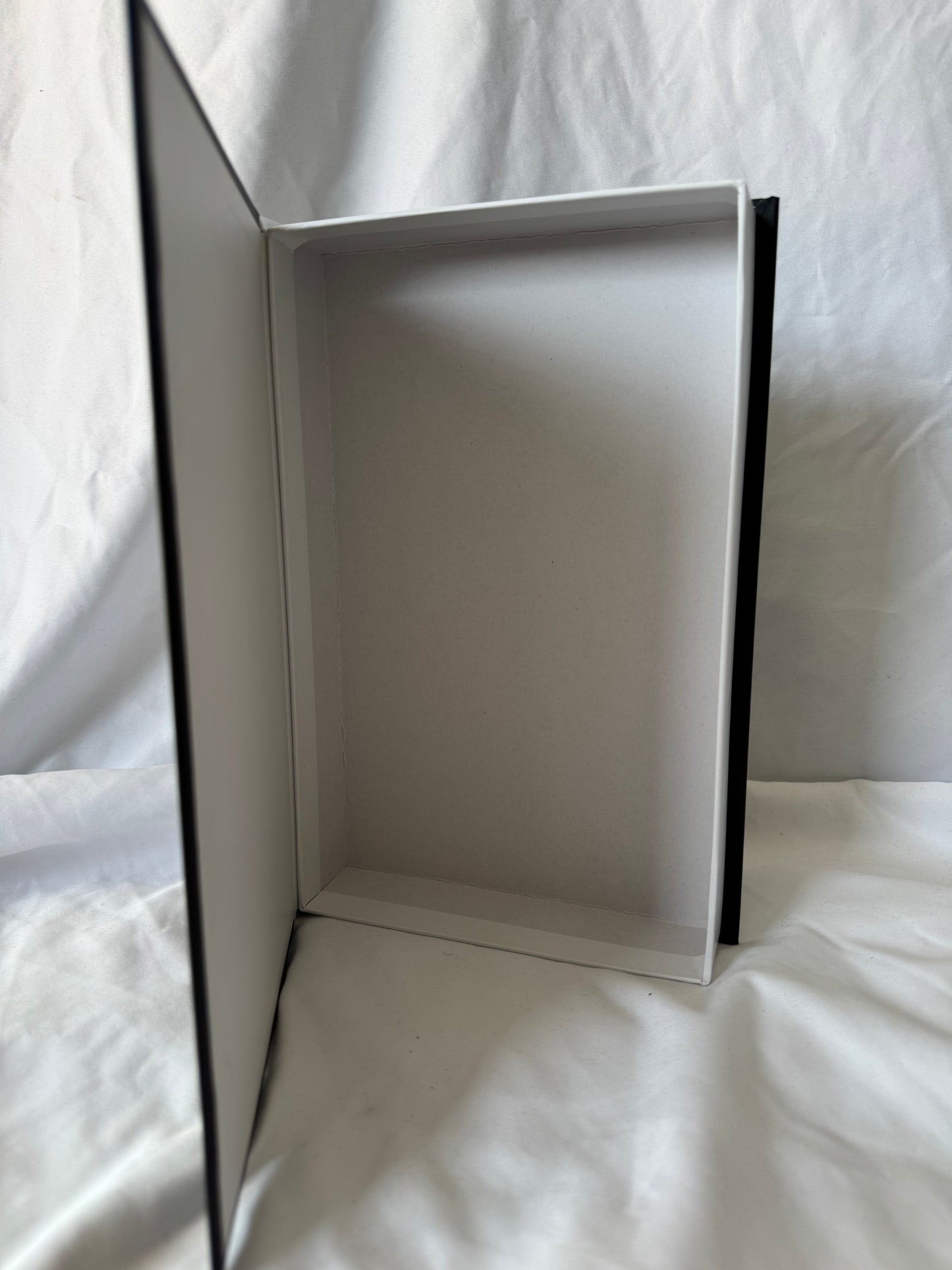 Aufklappbares Hardcover no. 4