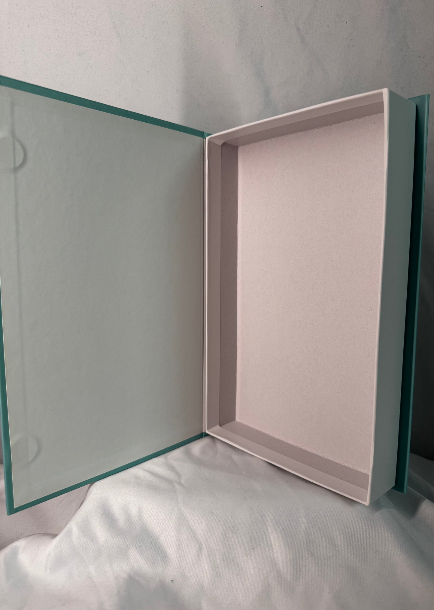 Aufklappbares Hardcover no. 11