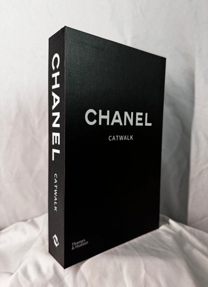 Aufklappbares Hardcover no. 5